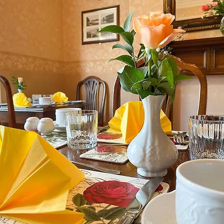 Number 10 Keswick (Cumbria)